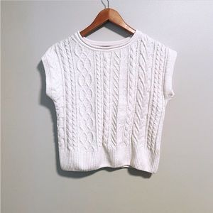 NWOT sweater vest